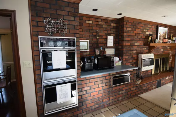 Albertville, AL 35950,2625 Solitude Road