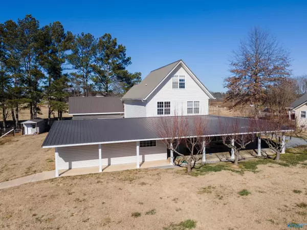 Hanceville, AL 35077,820 County Road 654