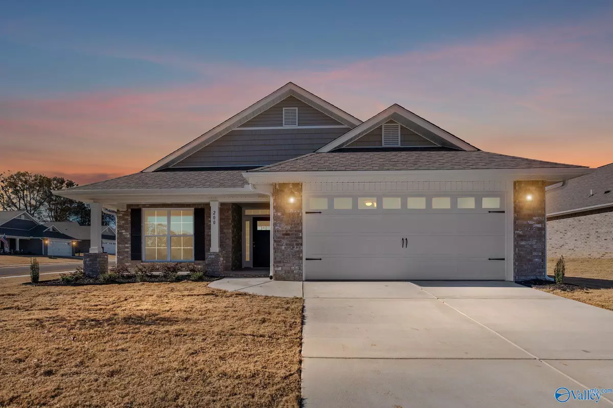 Athens, AL 35611,15354 Springbrook Trace