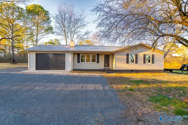 733 Old Union Road, Grant, AL 35747