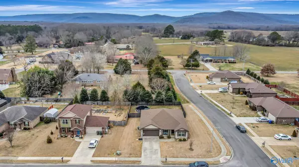 Owens Cross Roads, AL 35763,100 Hunter Way