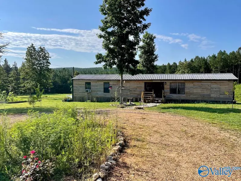 872 County Road 135, Gaylesville, AL 35973