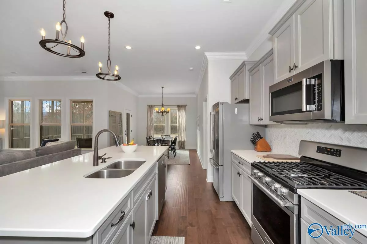 Owens Cross Roads, AL 35763,3018 Peevey Creek Lane