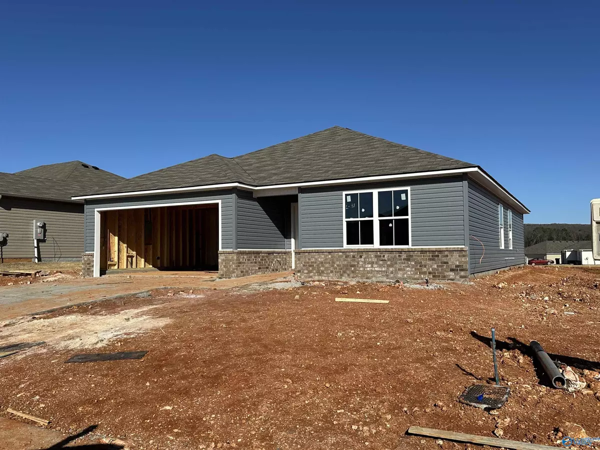 New Market, AL 35761,116 Olde Hearth Road