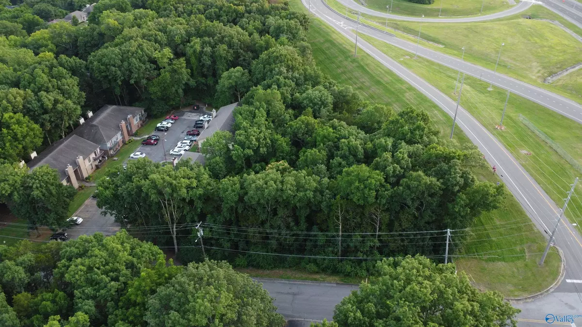 Huntsville, AL 35811,.73 Acres E Highway 72 East