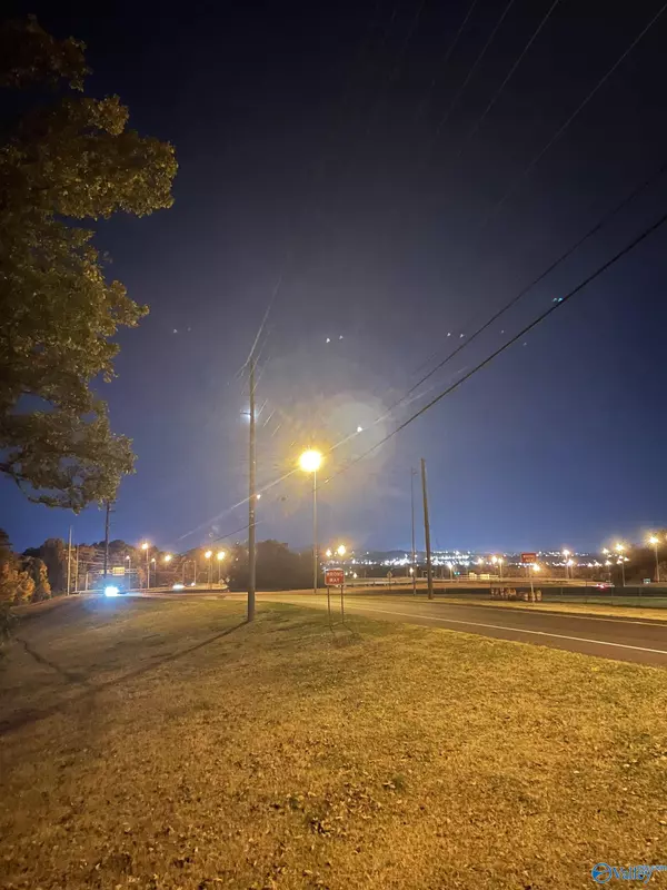 Huntsville, AL 35811,.73 Acres E Highway 72 East