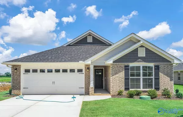 117 Sidney Ruth Drive, New Market, AL 35761