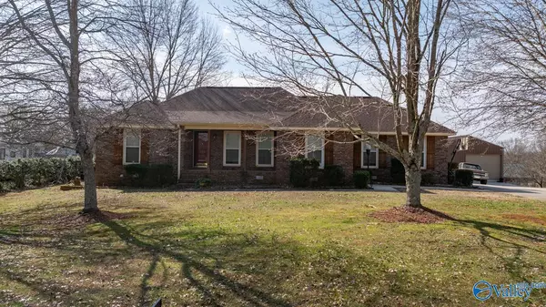 202 Slaterock Road,  Hazel Green,  AL 35750