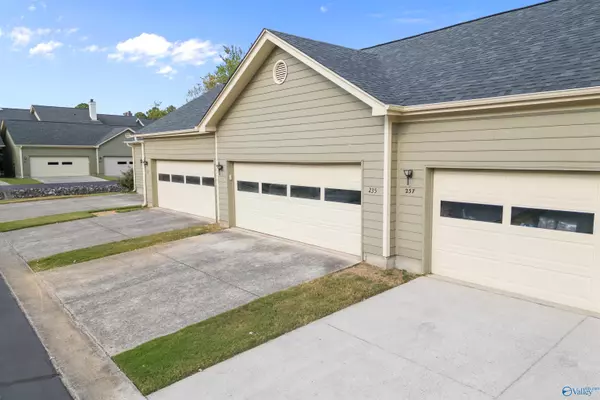 Huntsville, AL 35802,235 Inverness Drive #235