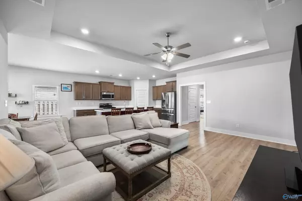 Owens Cross Roads, AL 35763,6026 Margie Collins Drive