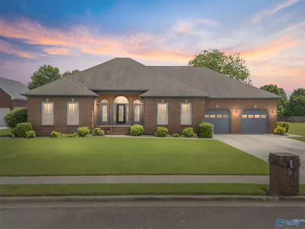 103 Nobleton Lane NW, Huntsville, AL 35806