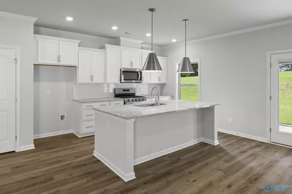 180 Saddle Street, New Market, AL 35761