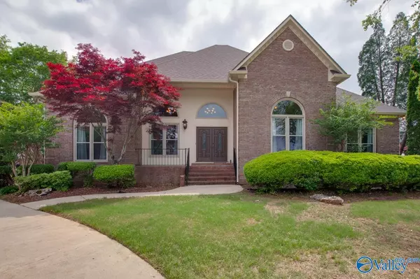 306 High Coach Circle,  Madison,  AL 35758