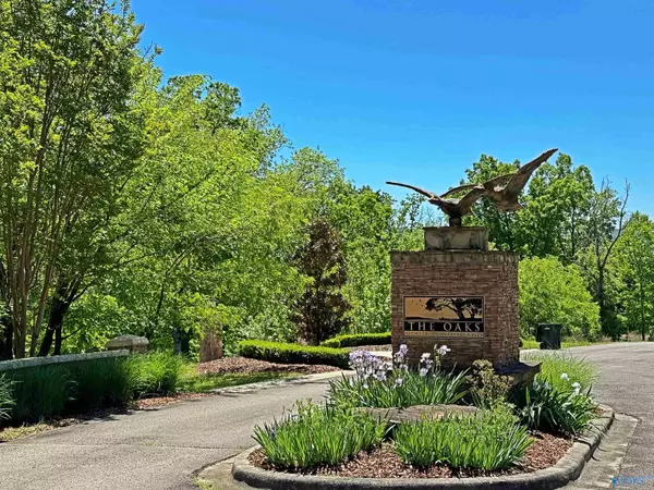 Scottsboro, AL 35769,1892 Lookout Mountain Drive