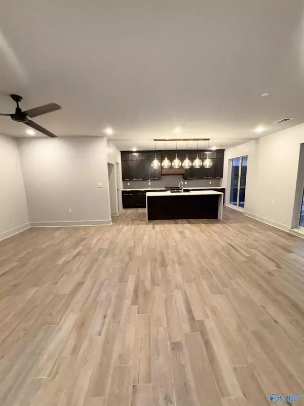 Rainbow City, AL 35906,239 Riddles Bend Road