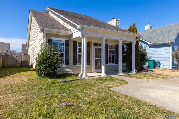 220 Morning Mist Drive, Odenville, AL 35120