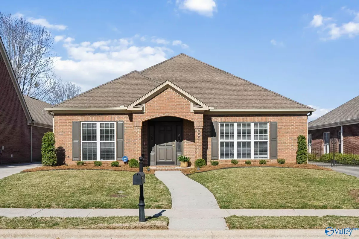 Owens Cross Roads, AL 35763,3007 The Green Court