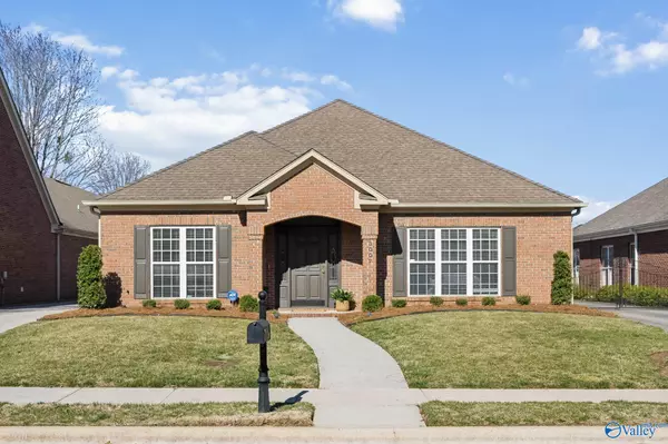 3007 The Green Court,  Owens Cross Roads,  AL 35763