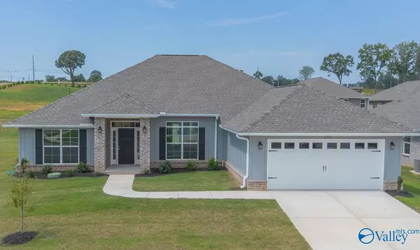 208 Gwynns Fall Trail, Huntsville, AL 35810