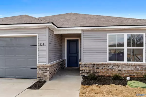 New Market, AL 35761,123 Olde Hearth Road