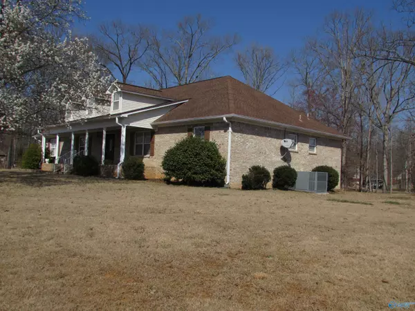 Toney, AL 35773,133 Turtle Bend Drive