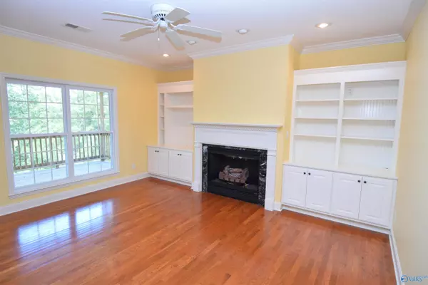 Guntersville, AL 35976,1181 River Ridge Drive