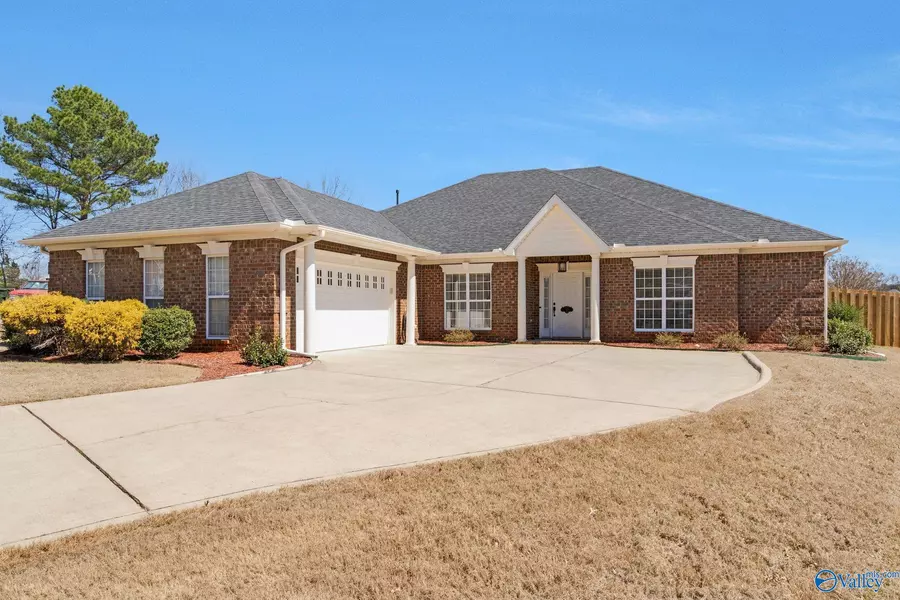120 Averbeck Court, Madison, AL 35758