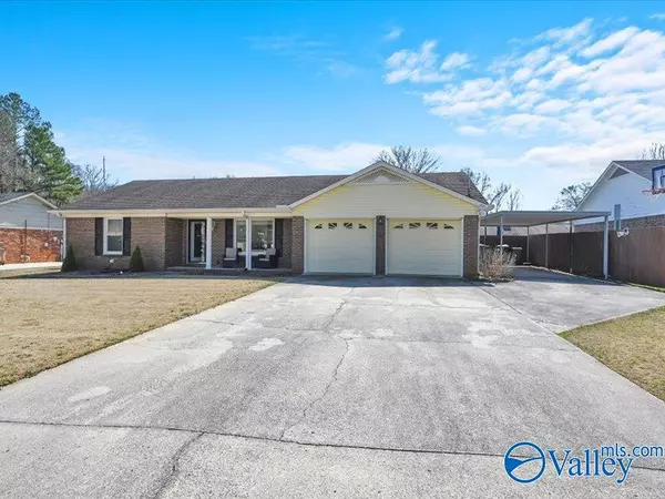 Decatur, AL 35603,2107 SW Lancelot Drive