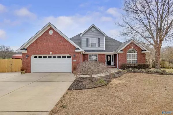 4811 Tomahawk Trail SE, Decatur, AL 35603