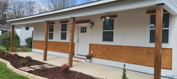 910 Parklane Street NW, Huntsville, AL 35816