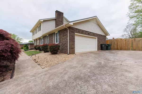 Scottsboro, AL 35769,1903 Garner Street