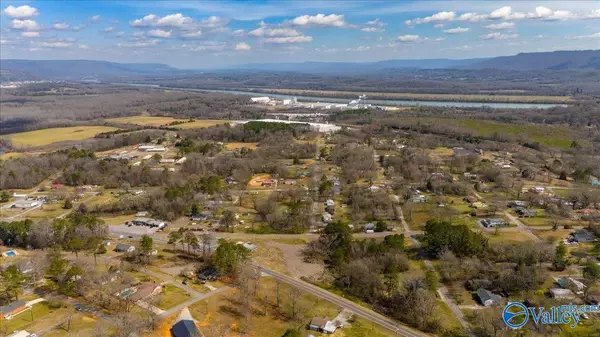 Bridgeport, AL 35740,4 acres E Al Highway 277 E