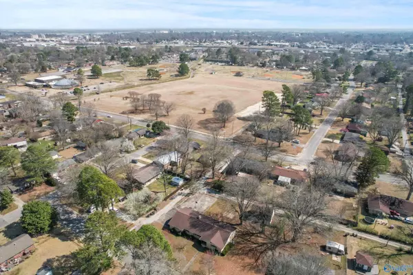 Decatur, AL 35601,1404 6th Avenue Sw SW