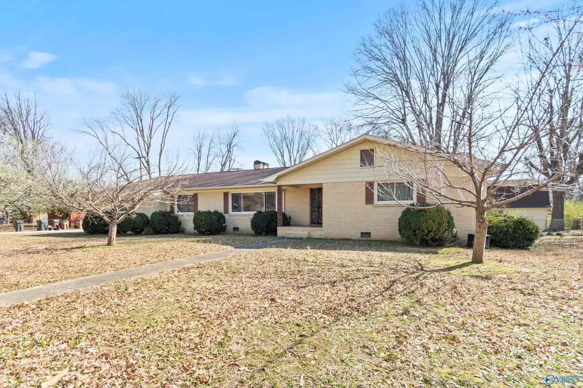 Decatur, AL 35601,1404 6th Avenue Sw SW