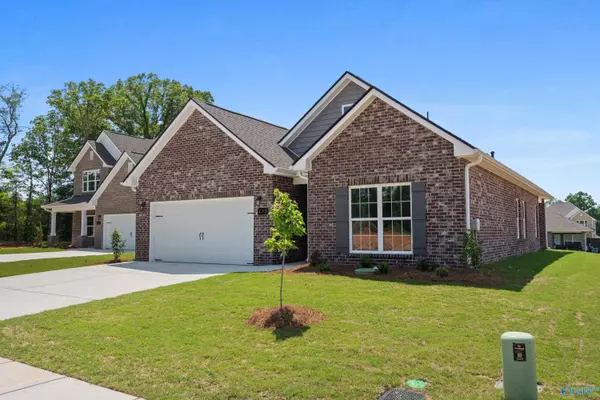 152 Rose Valley Drive, New Market, AL 35761