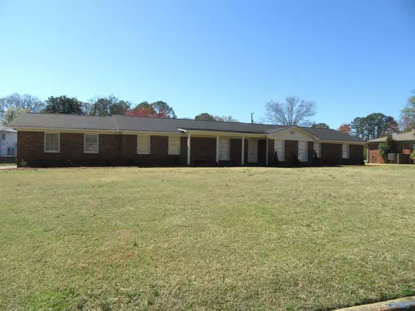 Decatur, AL 35601,2405 SE College Street SE