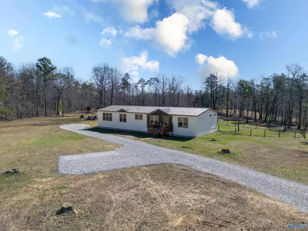 Bryant, AL 35958,2999 County Road 131