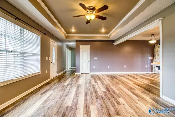 Albertville, AL 35950,328 Land Circle