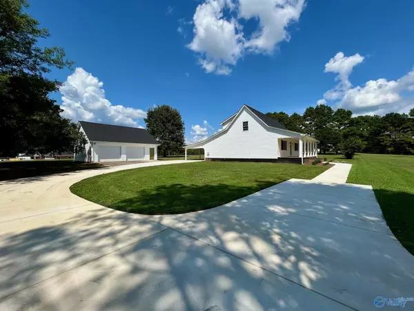 Toney, AL 35773,815 Beaver Dam Road