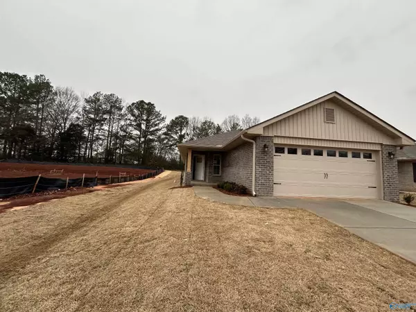 Athens, AL 35611,15494 Lapwing Cove