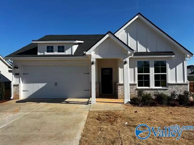 12626 Dale Road, Athens, AL 35613