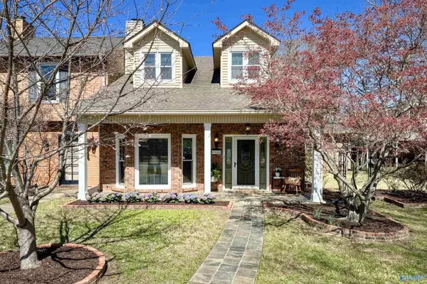 1548 River Bend Place, Decatur, AL 35601