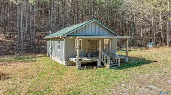 Collinsville, AL 35961,1003 County Road 207