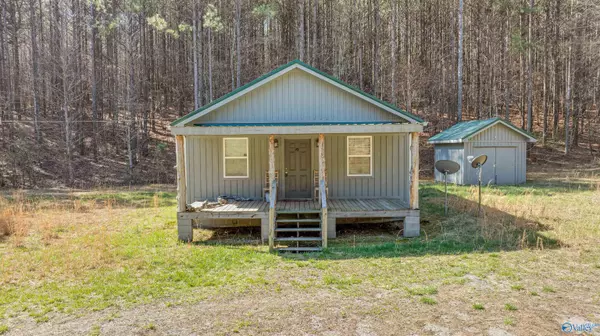 Collinsville, AL 35961,1003 County Road 207