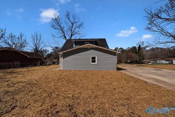 New Market, AL 35761,211 Stormy Drive