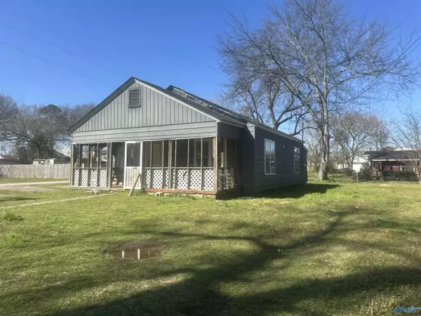 Town Creek, AL 35672,407 Church Street