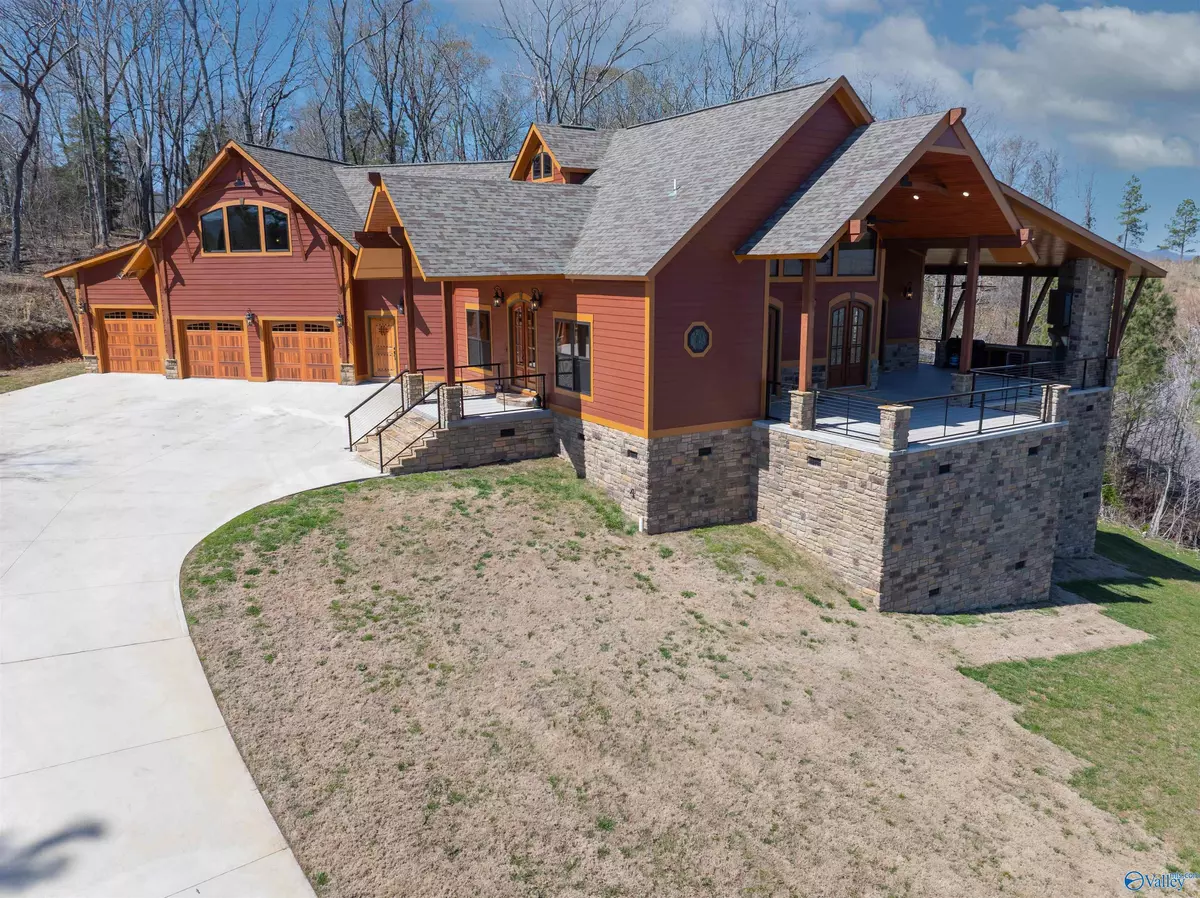 Scottsboro, AL 35769,750 Monte Sano Drive