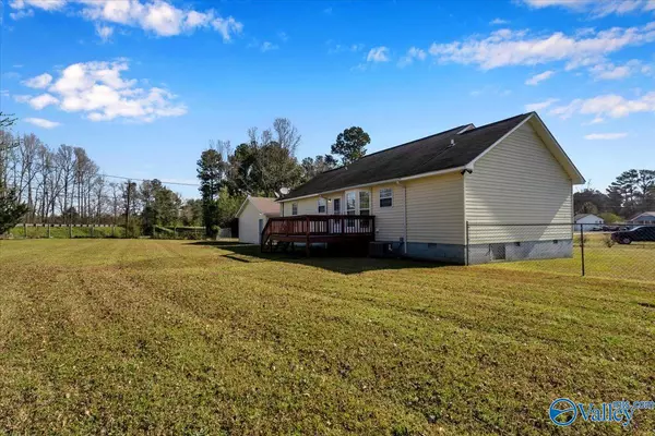 Hanceville, AL 35077,112 Helen Warren Vogel