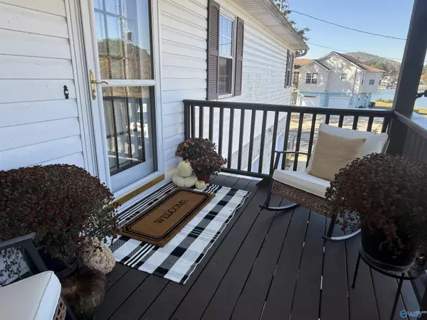 Gadsden, AL 35903,109 Camden Cove Lane