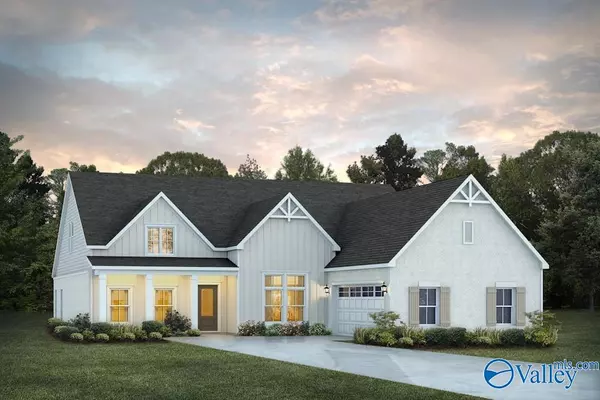 7626 Shaun Leslie Circle SE, Owens Cross Roads, AL 35763